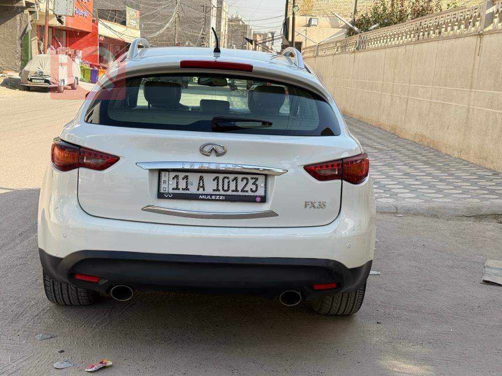 Infiniti FX